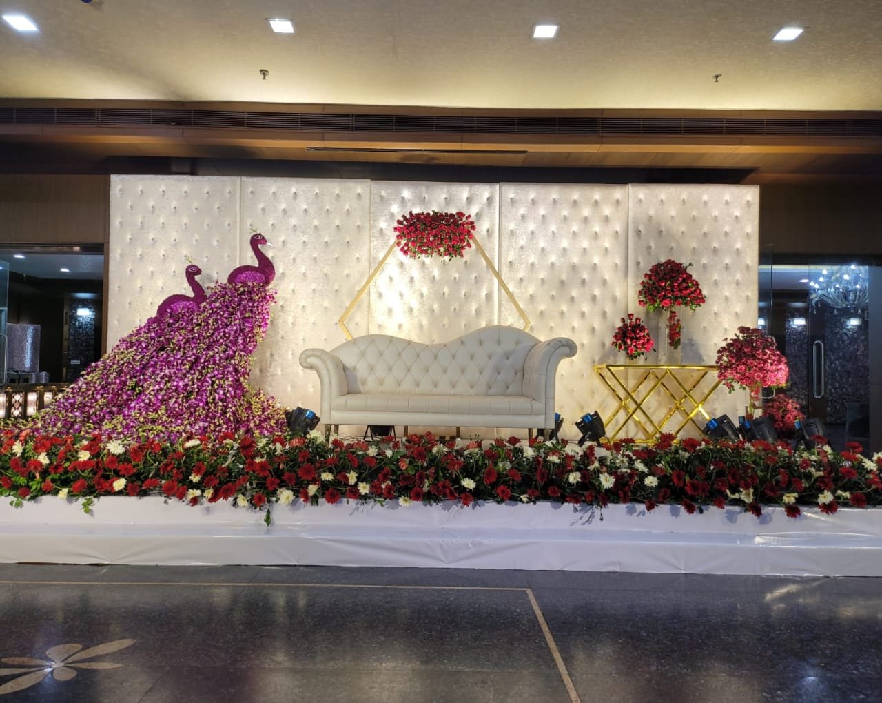 Modern White Mandap